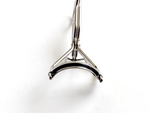 SHISEIDO Eyelash Curler 213 -